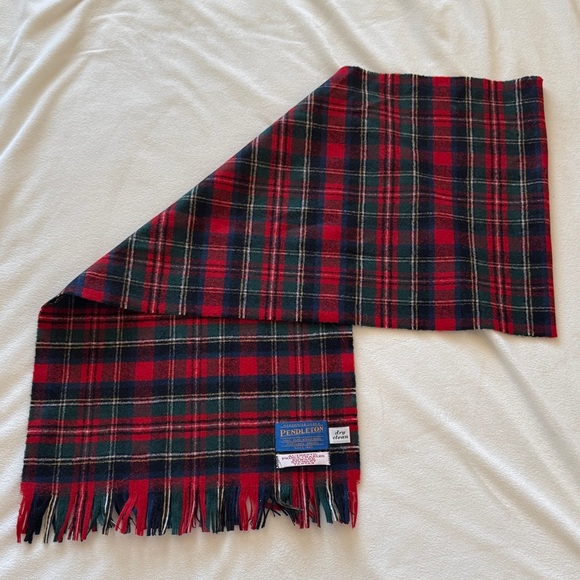Pendleton wool scarf - Picture 1 of 5